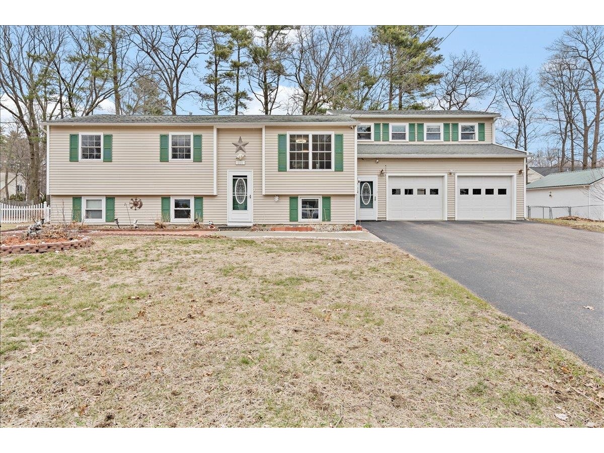 111 Red Oak Drive