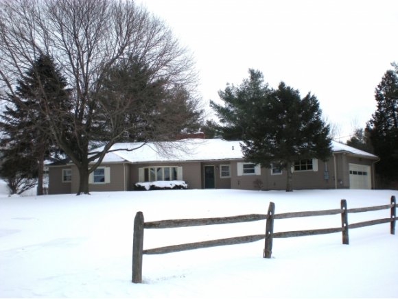111 Sheridan Crt