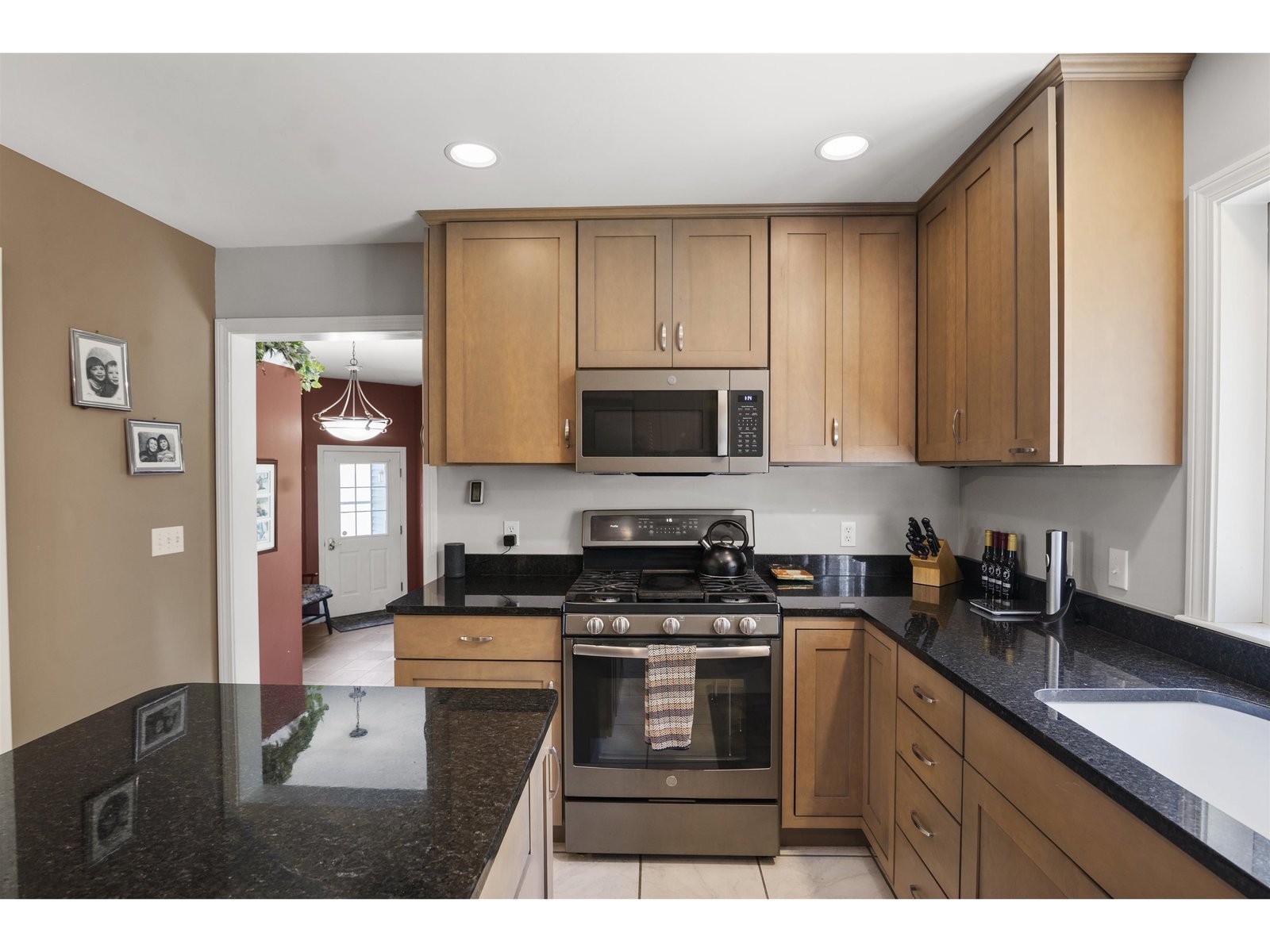 1112 Cobb Hill Road
