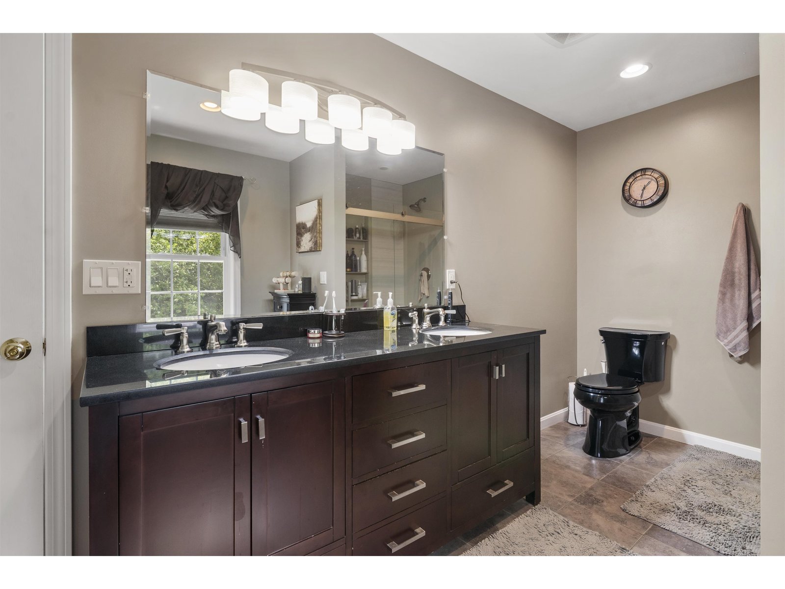 1112 Cobb Hill Road