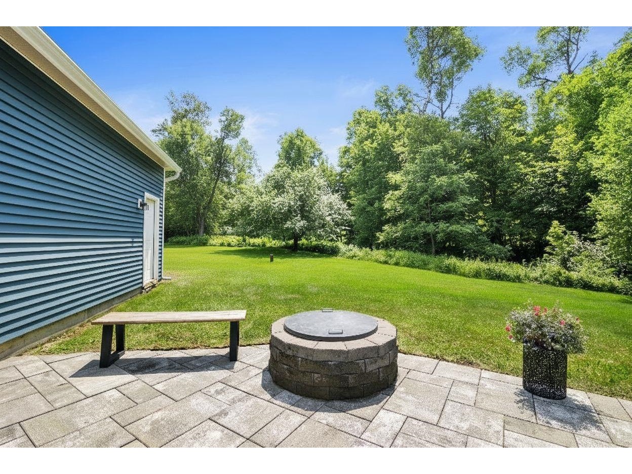 1112 Cobb Hill Road