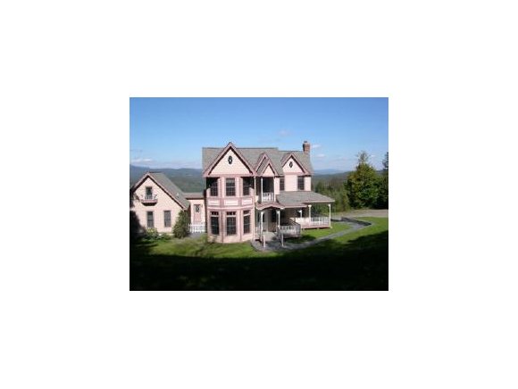 1114 North Hill Rd