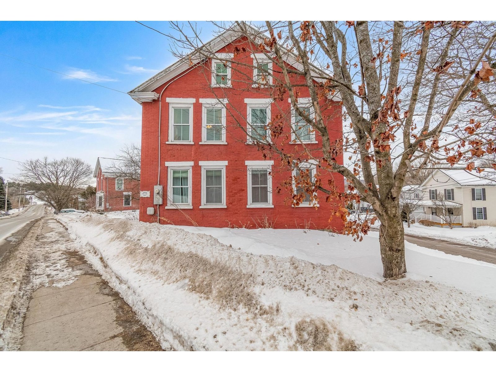 1116 Main Street