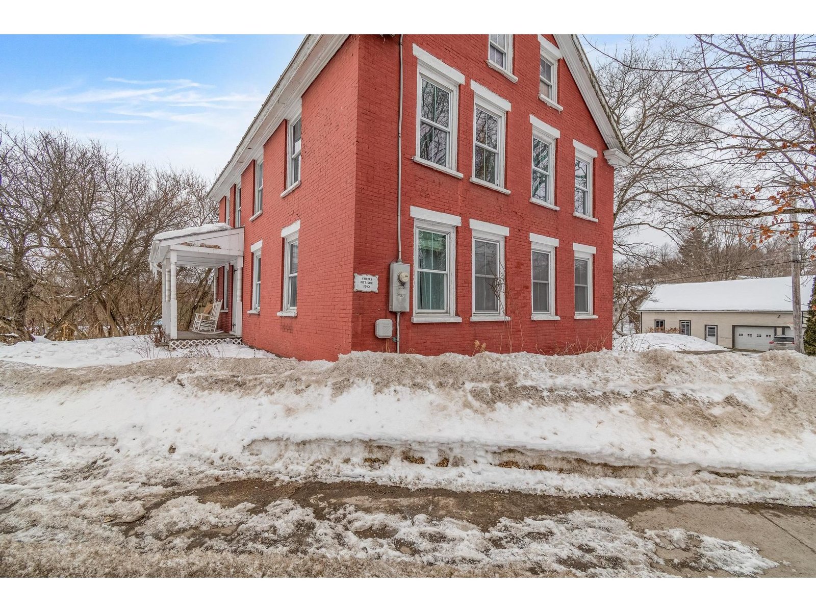 1116 Main Street