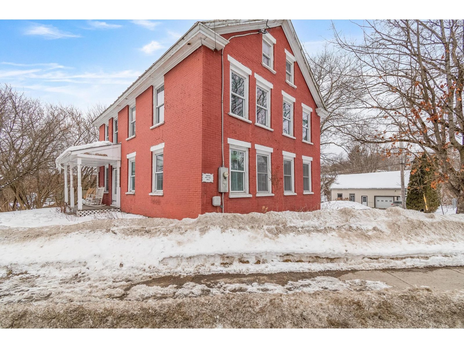 1116 Main Street