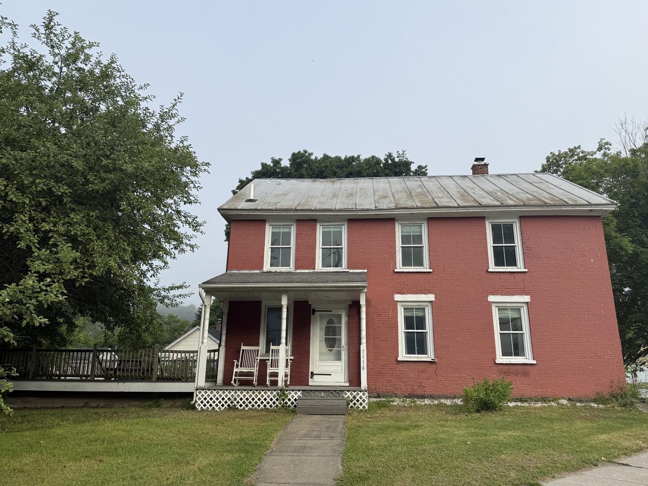 1116 Main Street