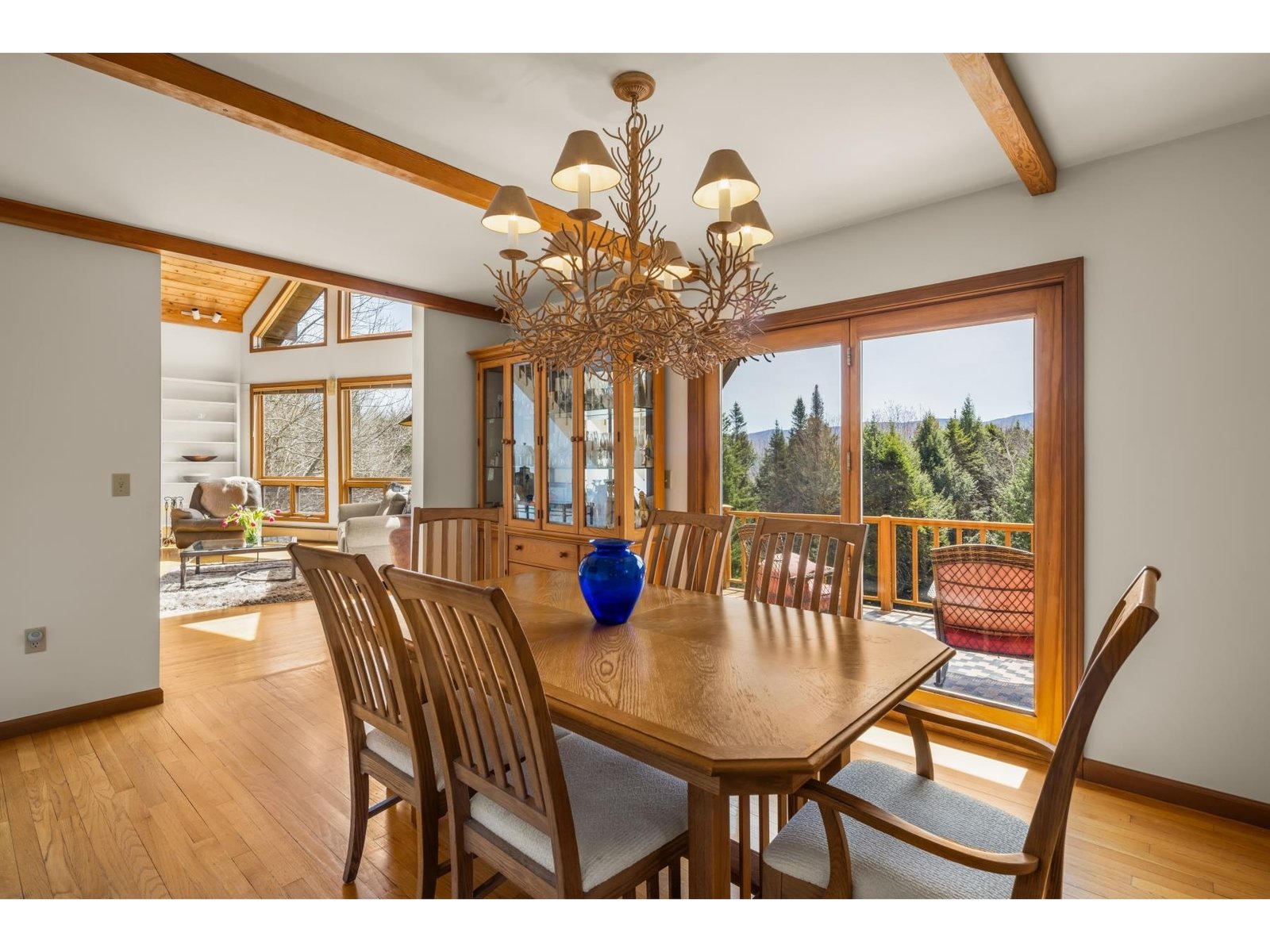 1117 Moulton Lane