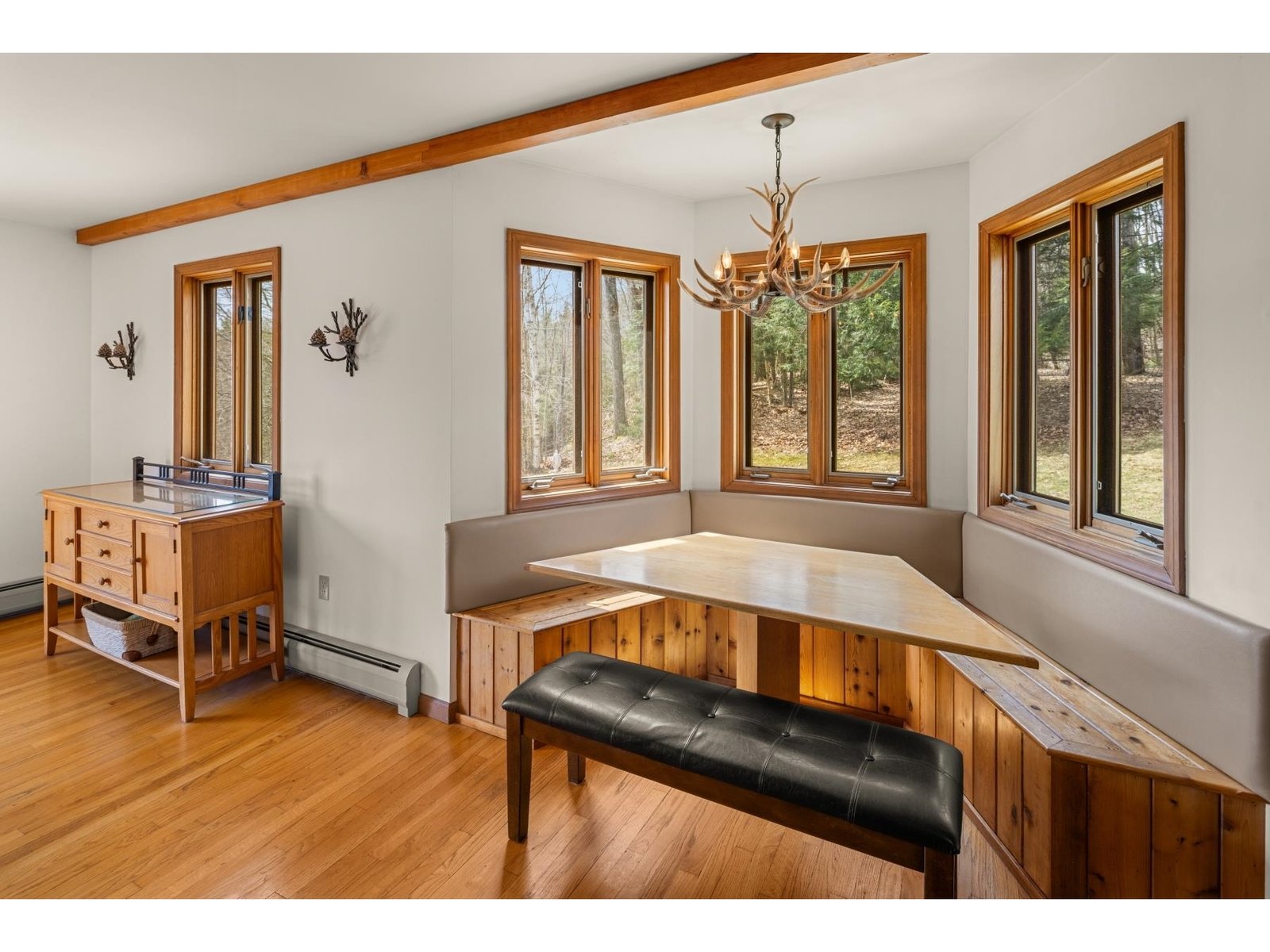 1117 Moulton Lane