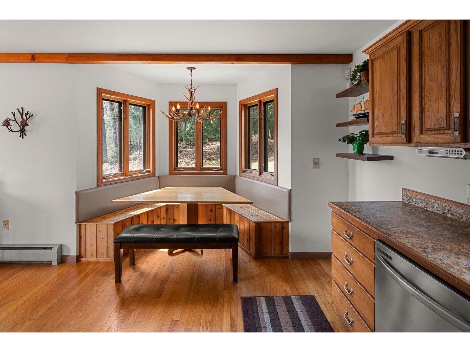 1117 Moulton Lane
