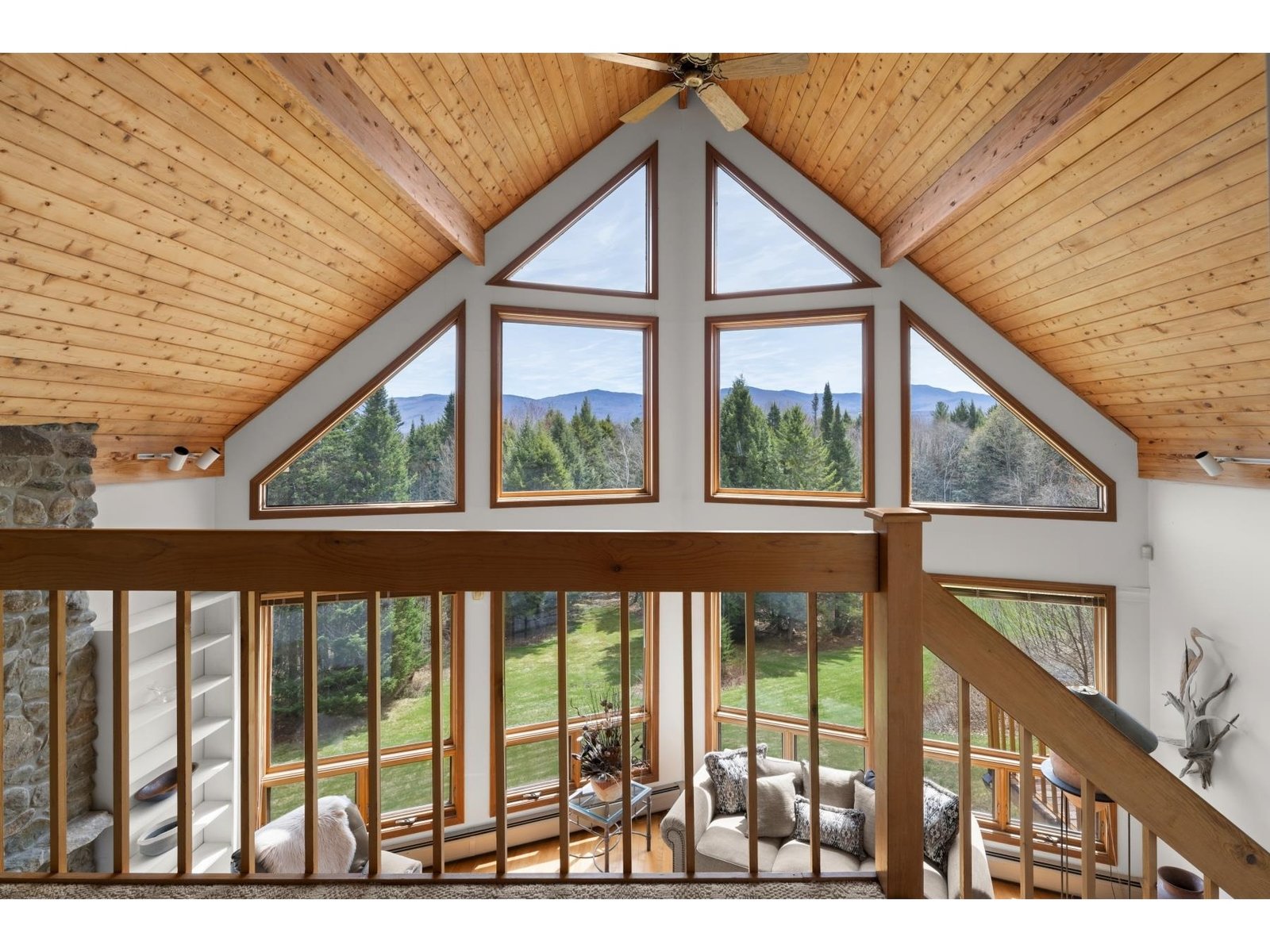 1117 Moulton Lane