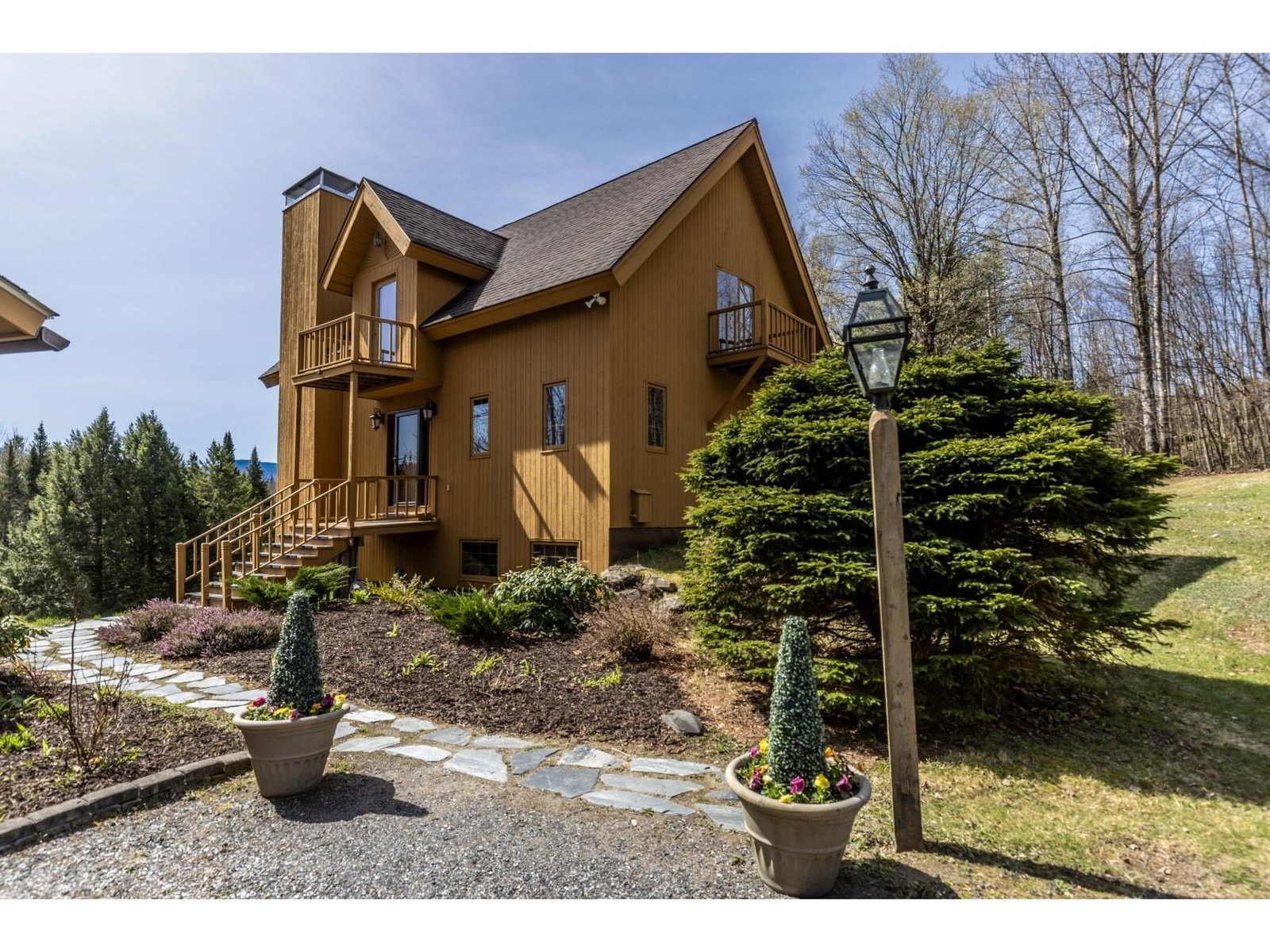 1117 Moulton Lane