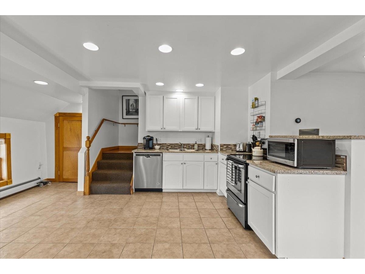 112 Main Street, Unit 7