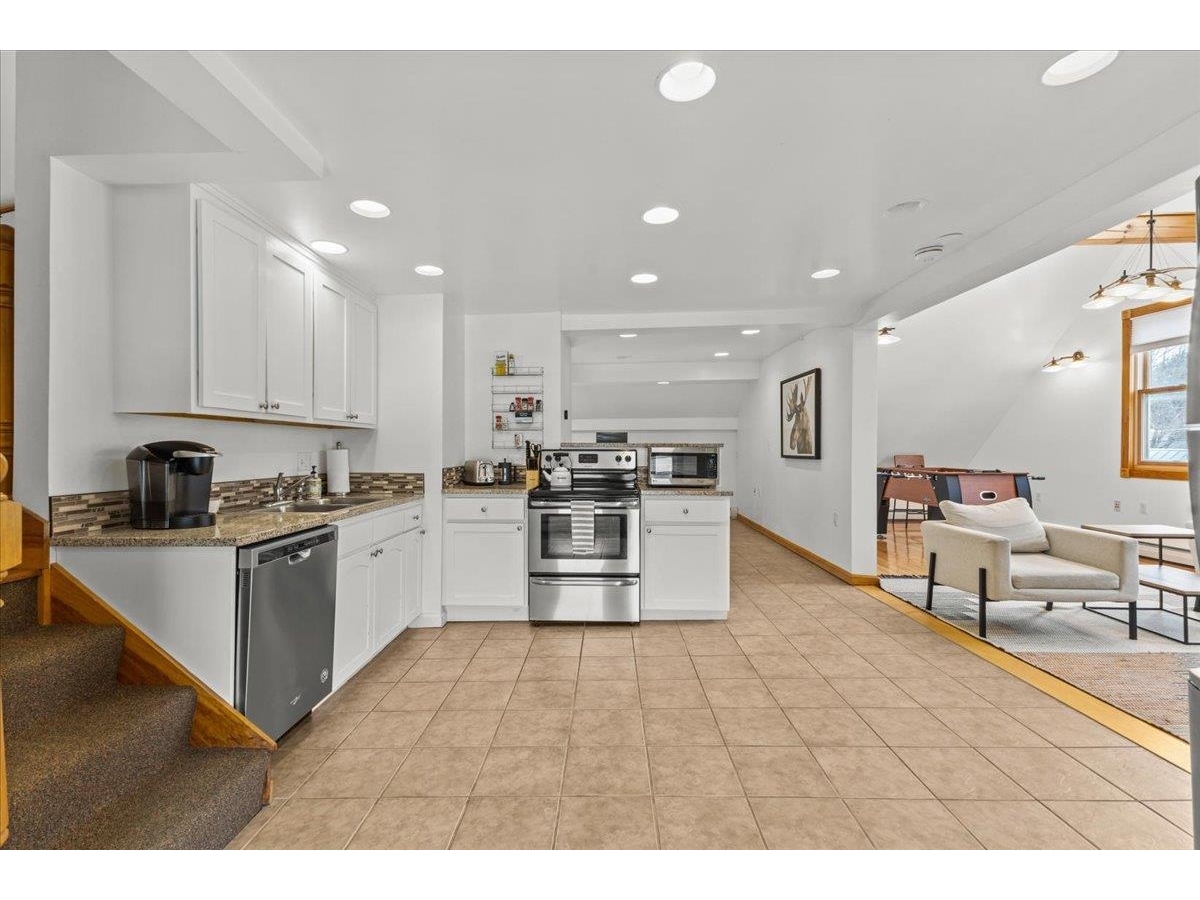 112 Main Street, Unit 7