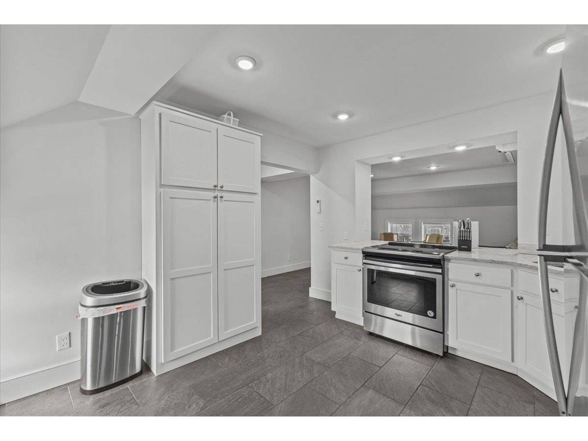 112 Main Street, Unit 8