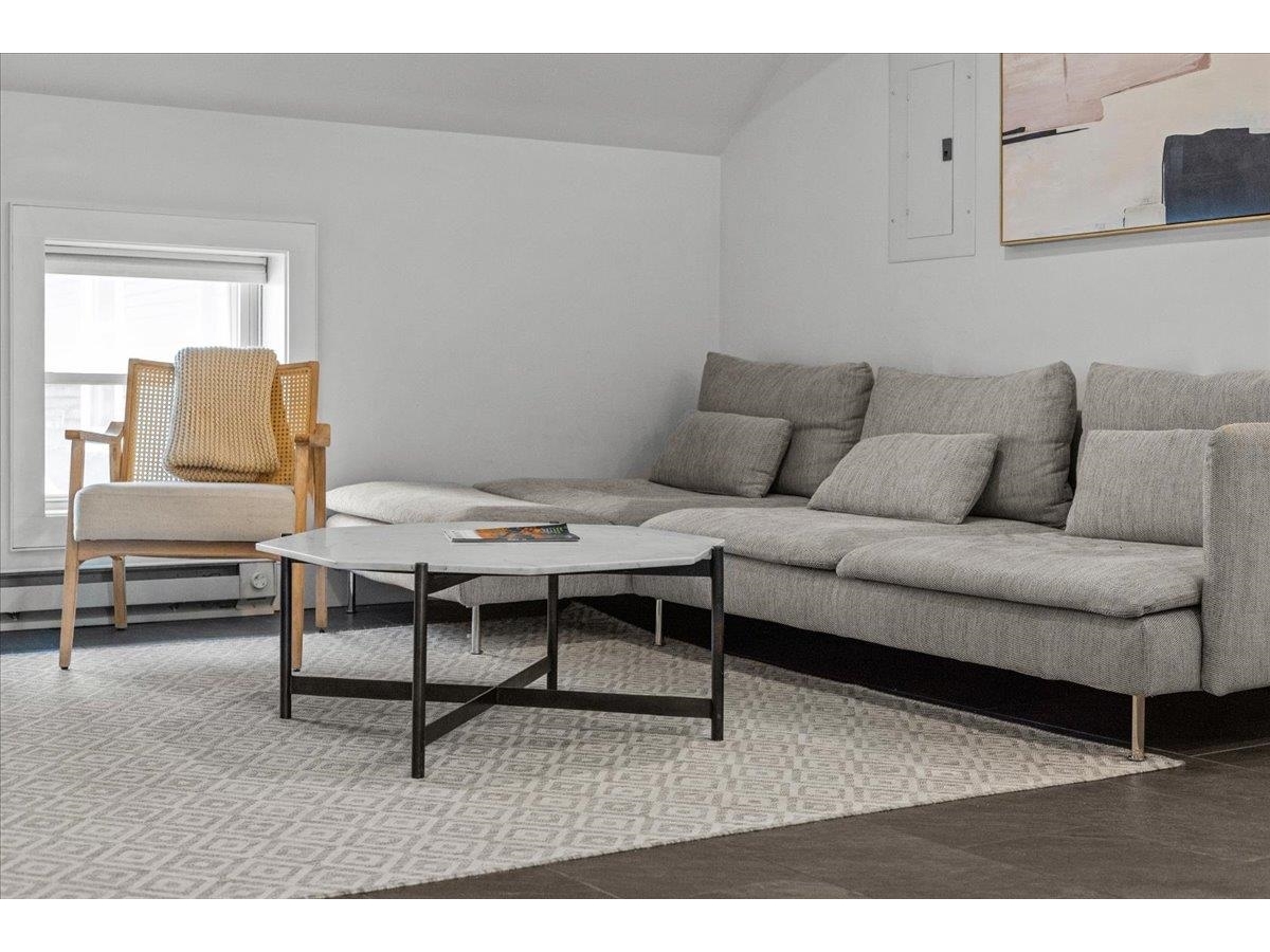 112 Main Street, Unit 8