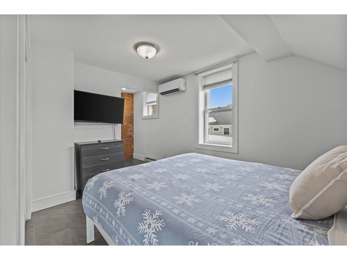 112 Main Street, Unit 8