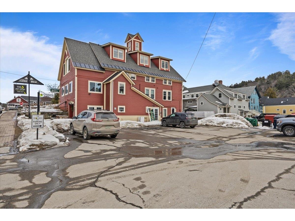 112 Main Street, Unit 8