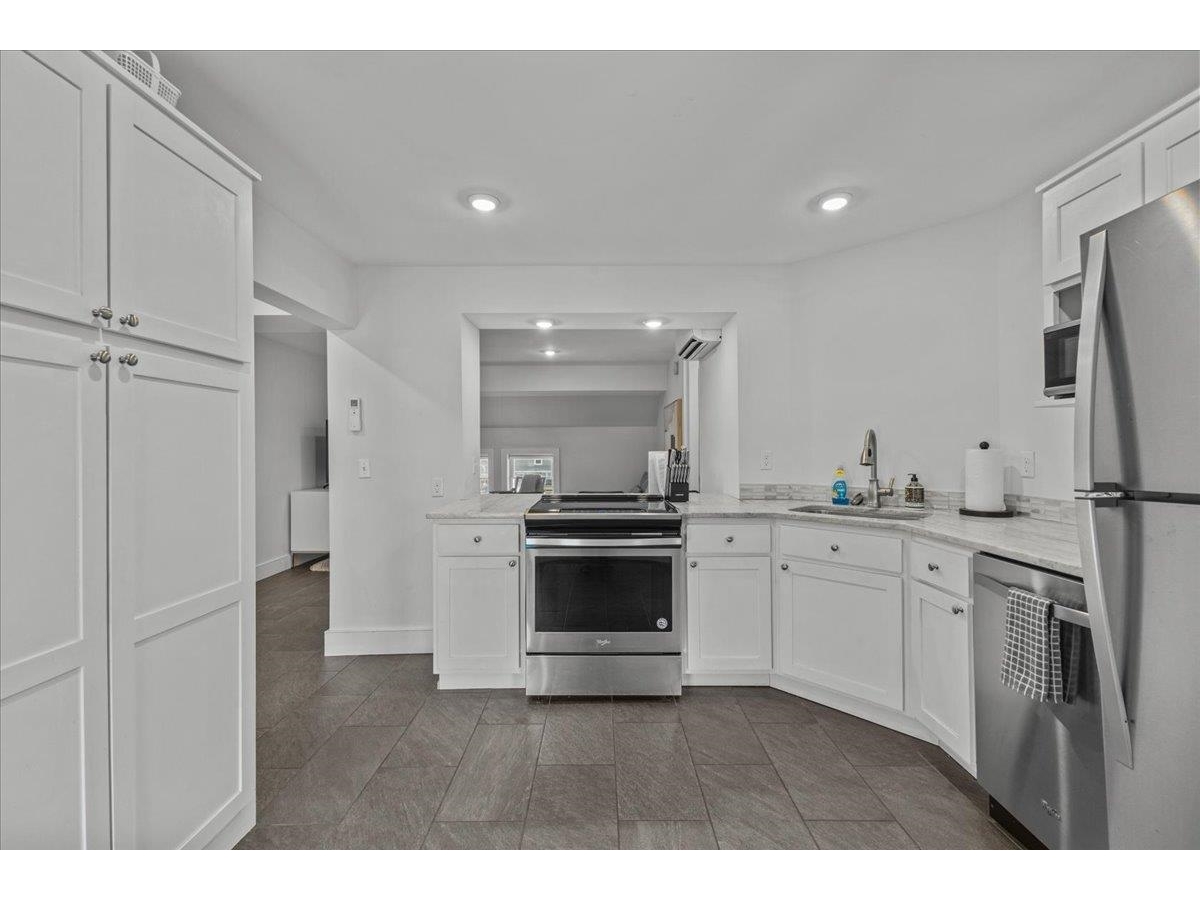112 Main Street, Unit 8