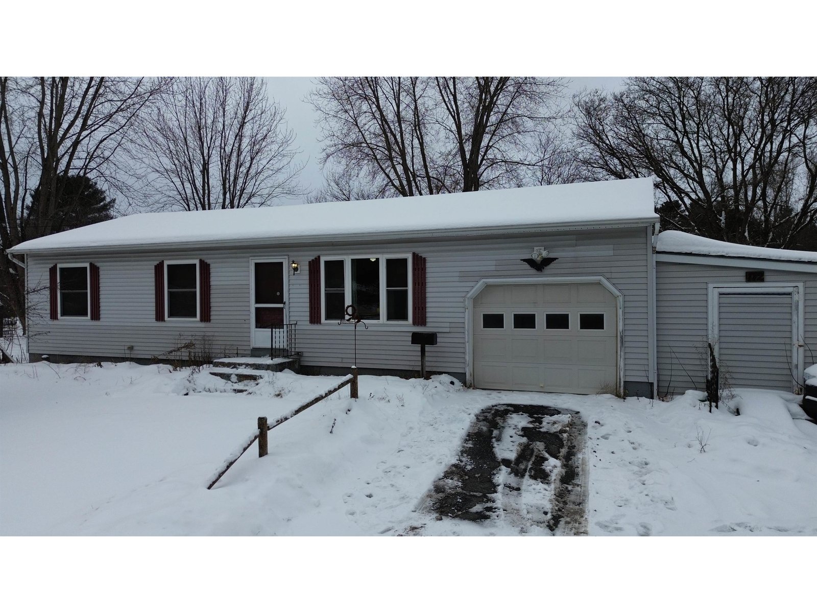 112 Meadow Road