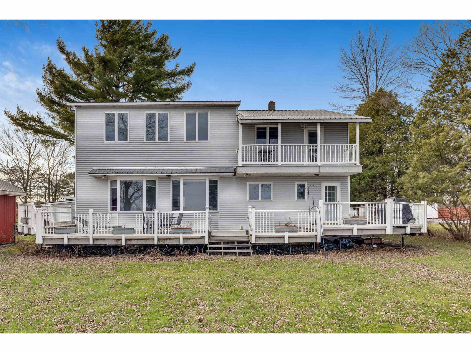 112 Rochleau Lane