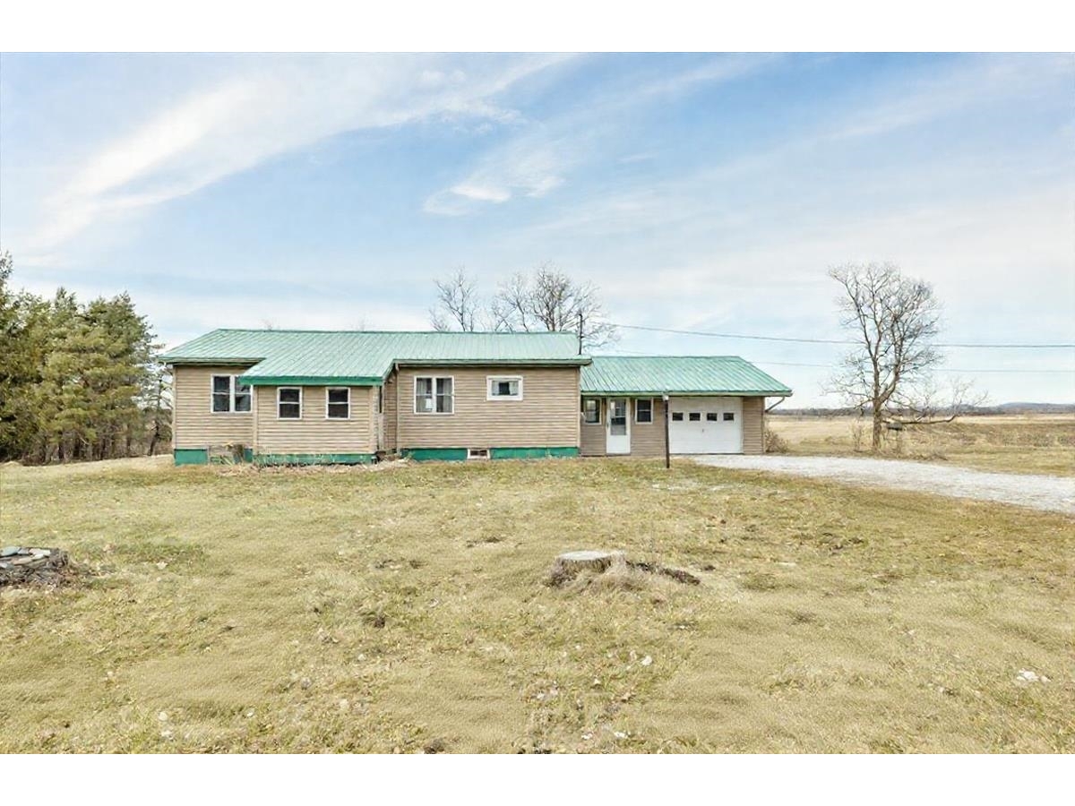 1125 Sheldon Road, St. Albans Town