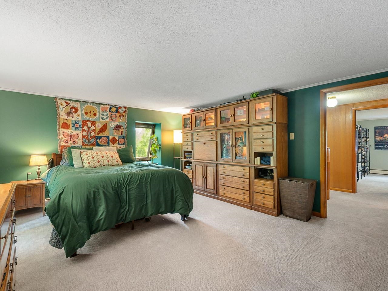 1128 Hardscrabble Road