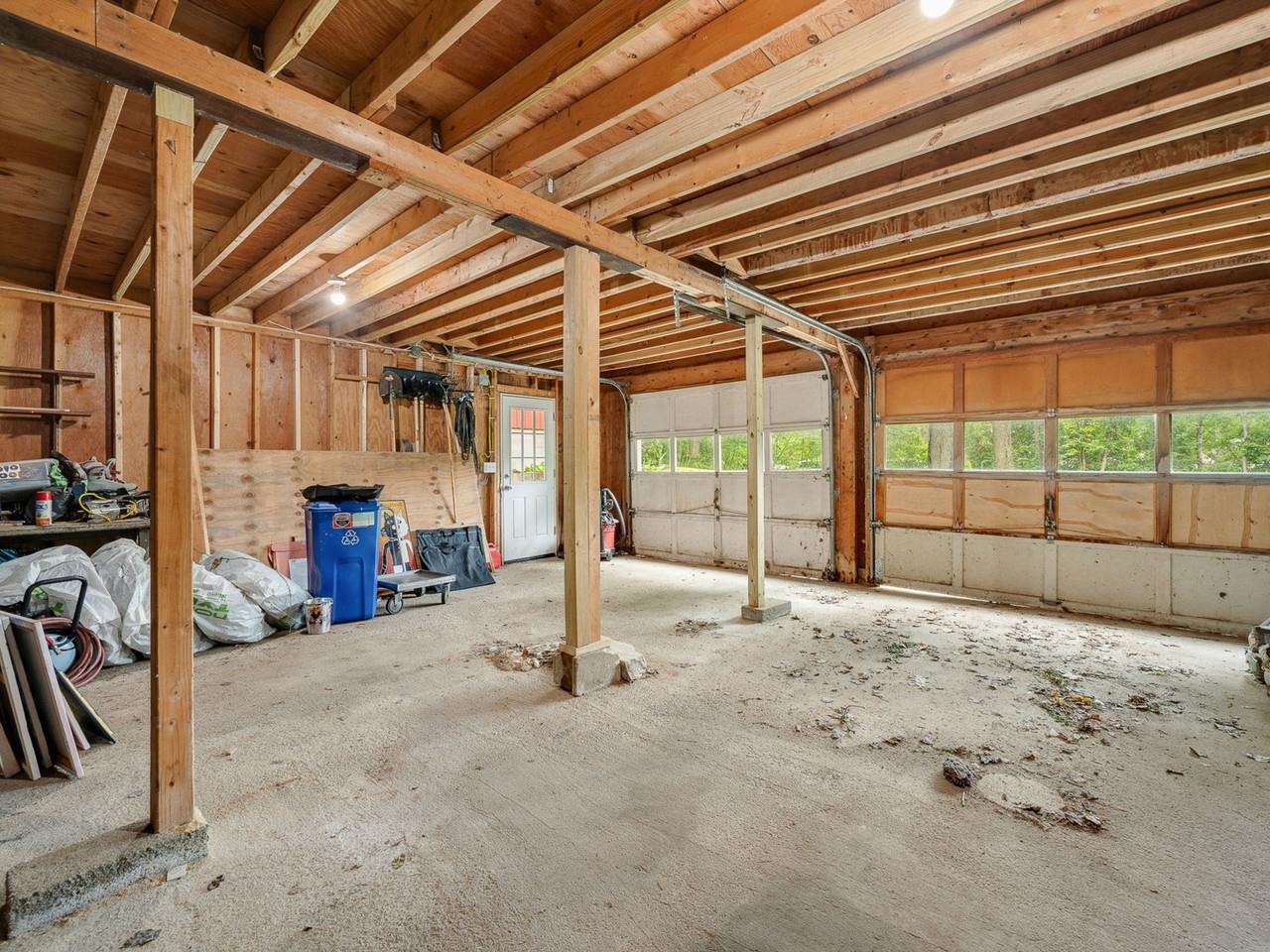 1128 Hardscrabble Road