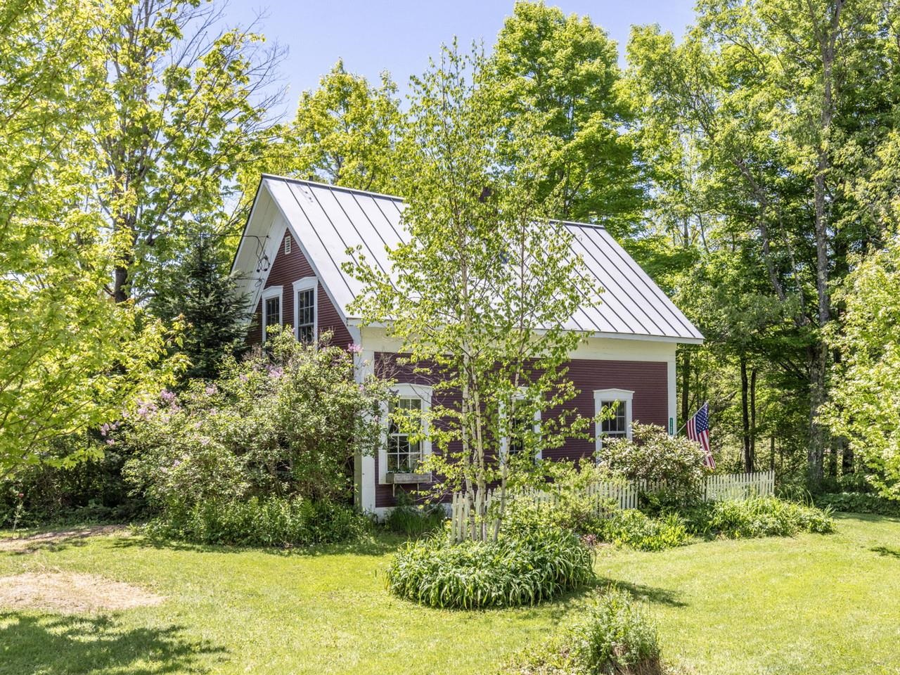 Charming cottage with gardens