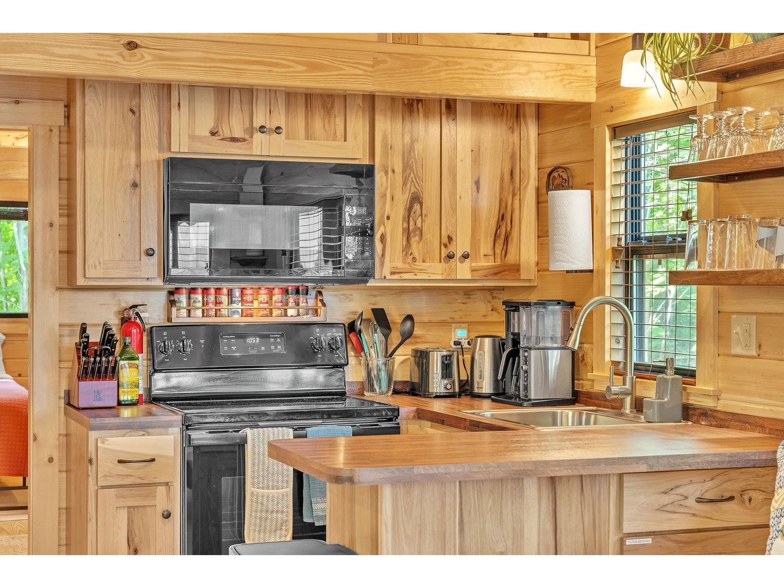 113 Woodshed Road