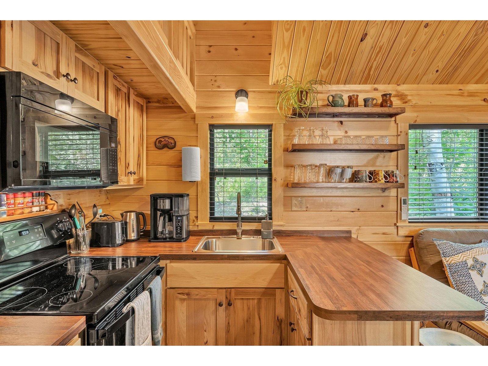 113 Woodshed Road