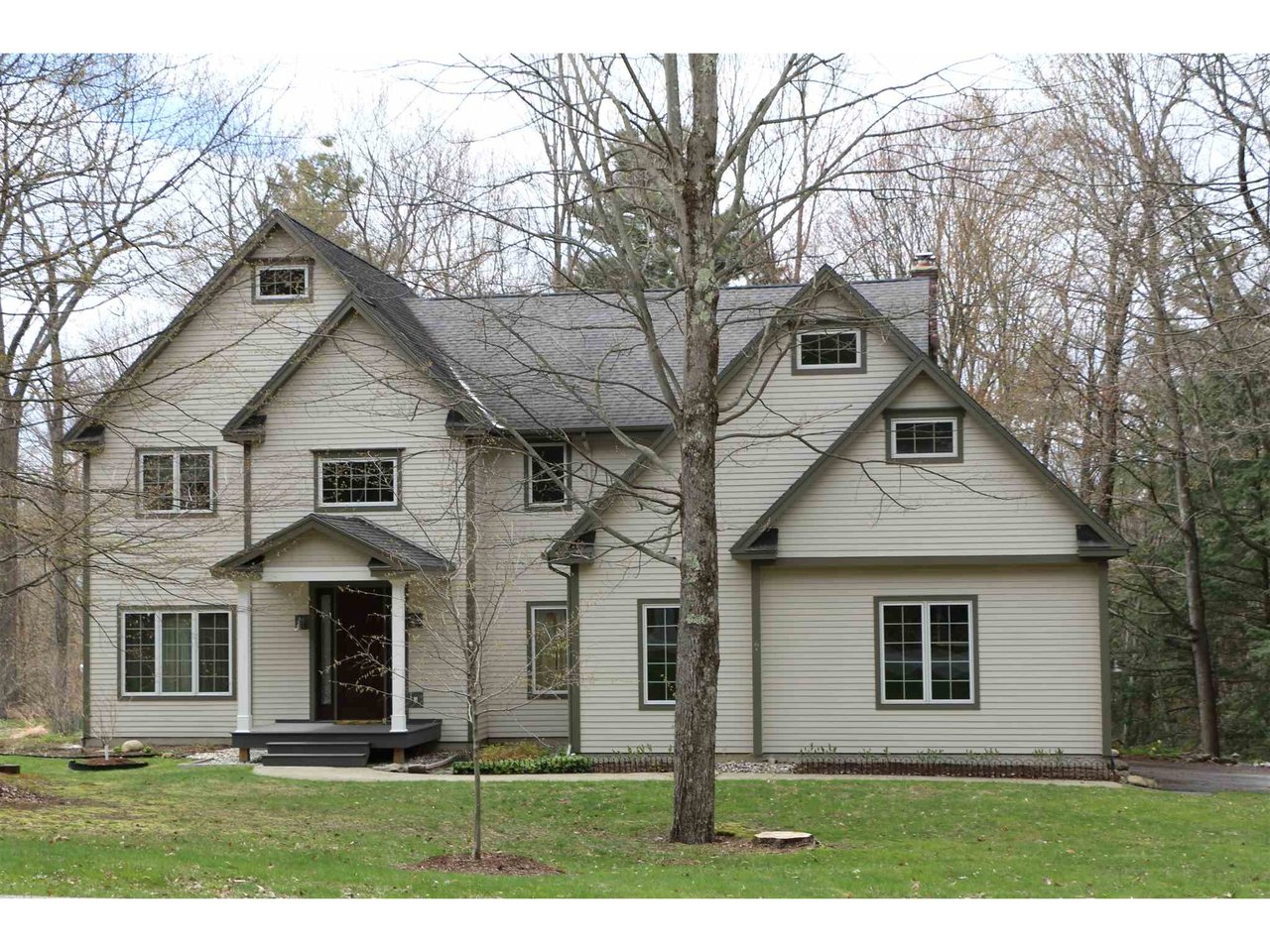 1131 Southview Drive