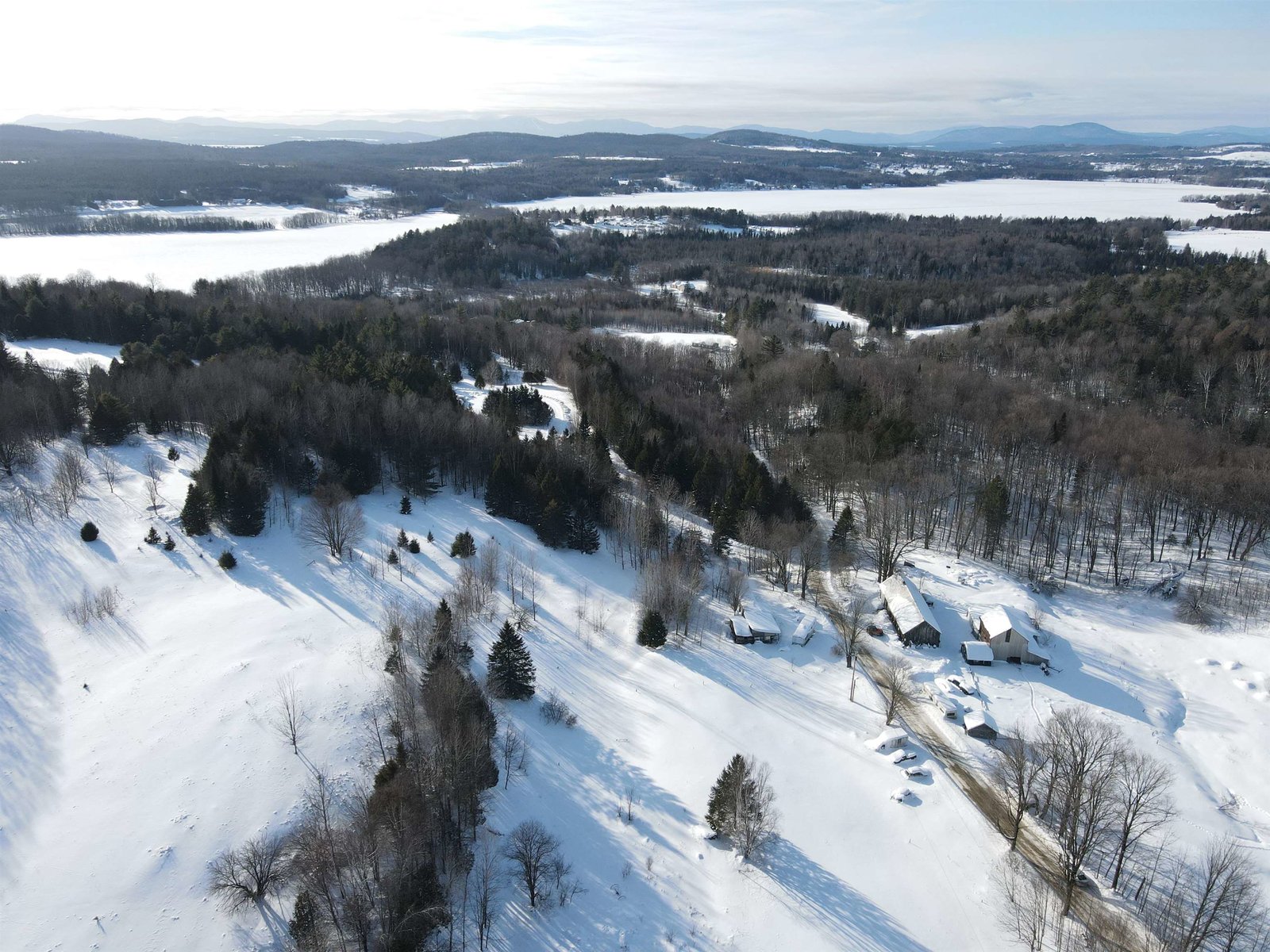 Proximity to Lake Salem