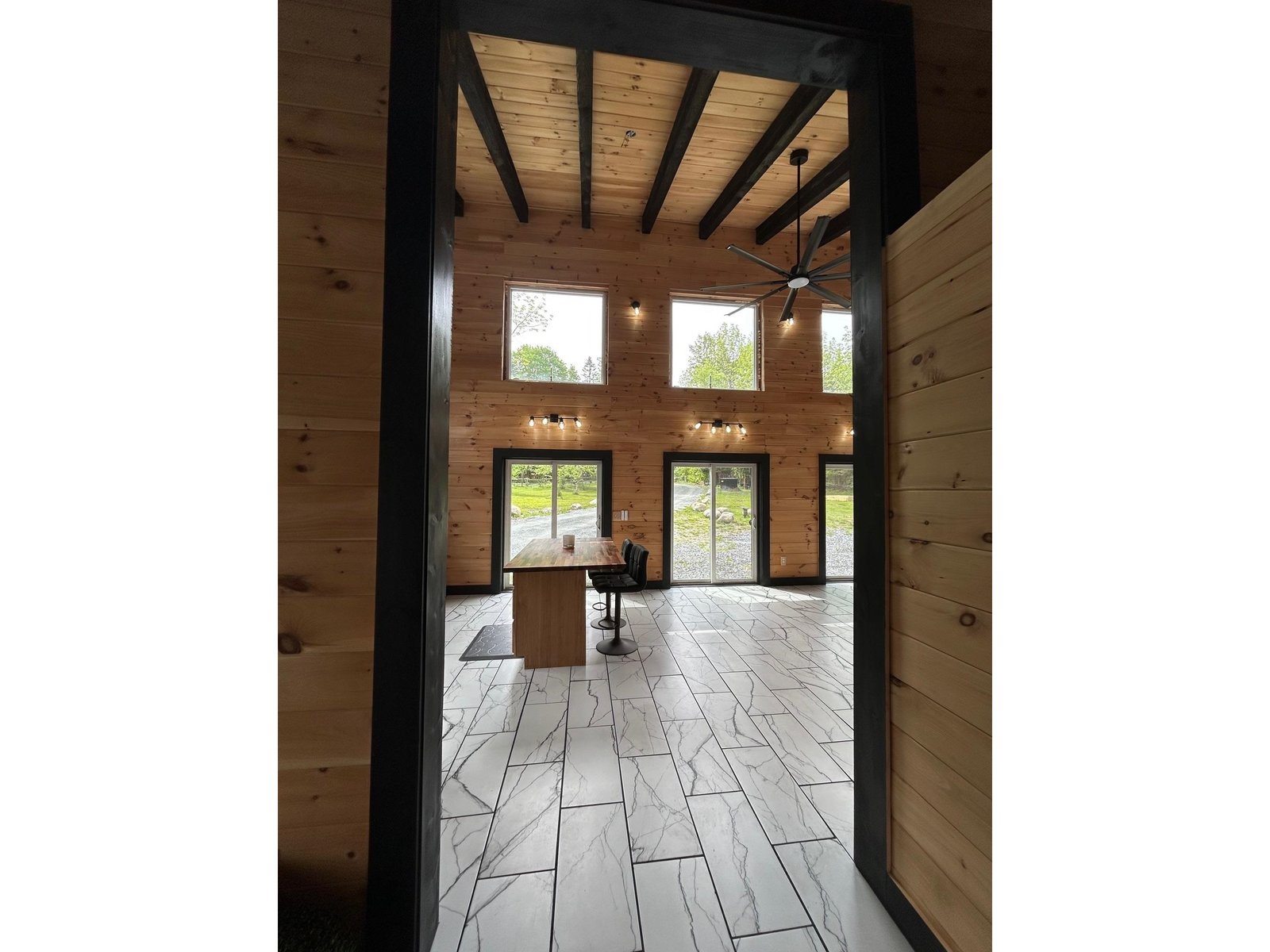 Mudroom to Kitchen
