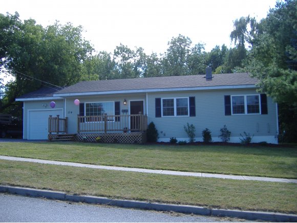 114 Green ST