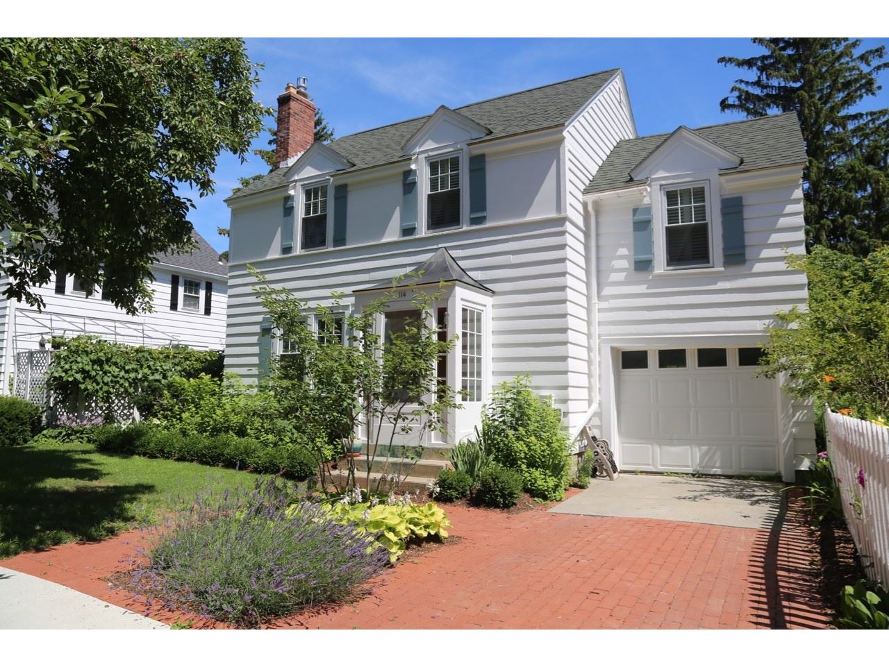 114 Robinson Parkway