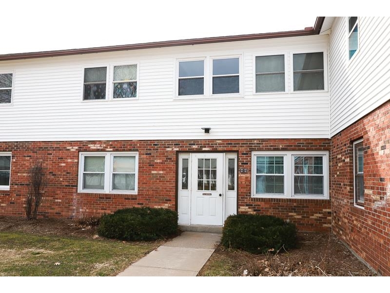 114 Sherwood Square