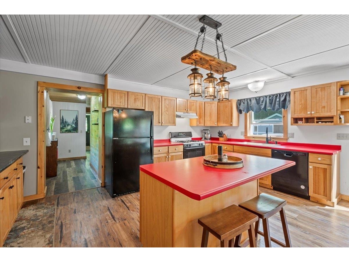 114 W Woodbury Road