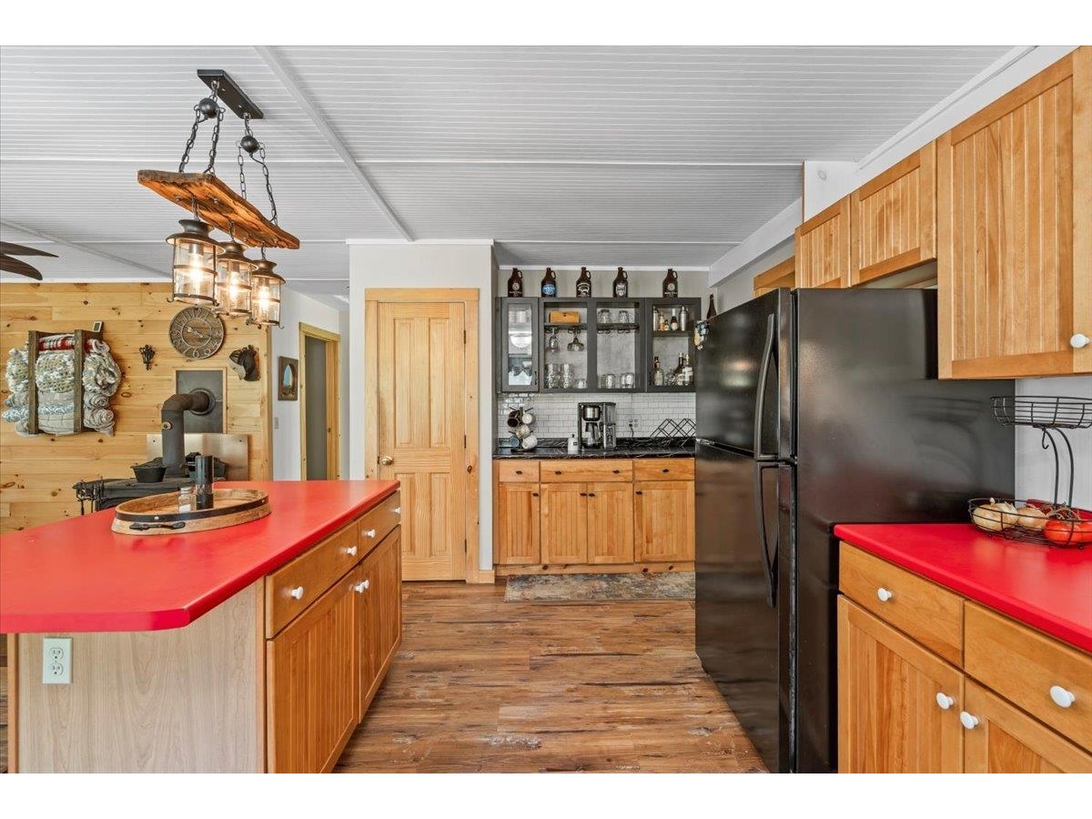 114 W Woodbury Road