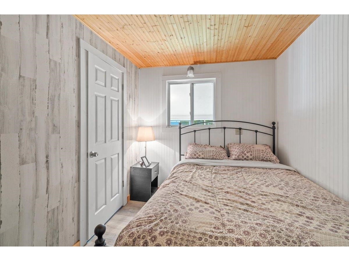 114 W Woodbury Road