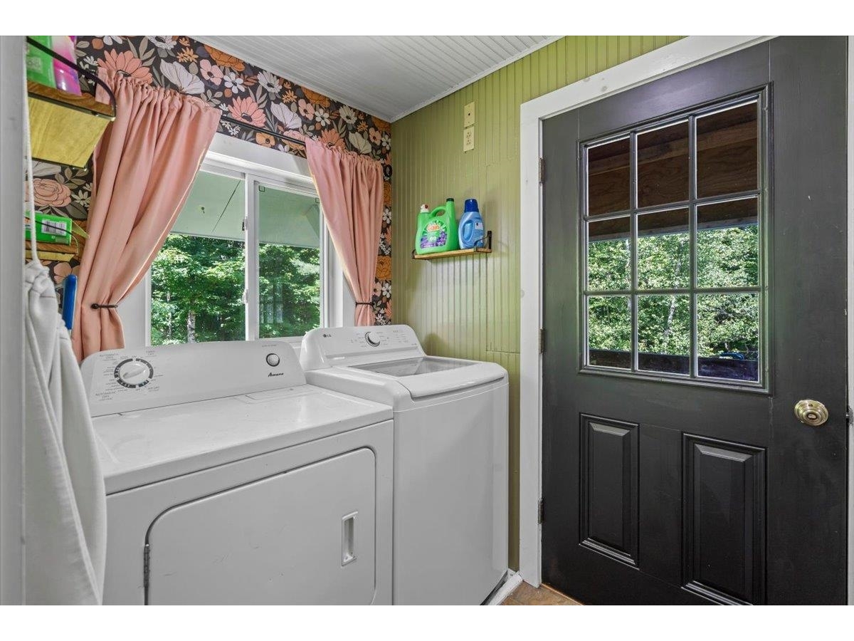 114 W Woodbury Road