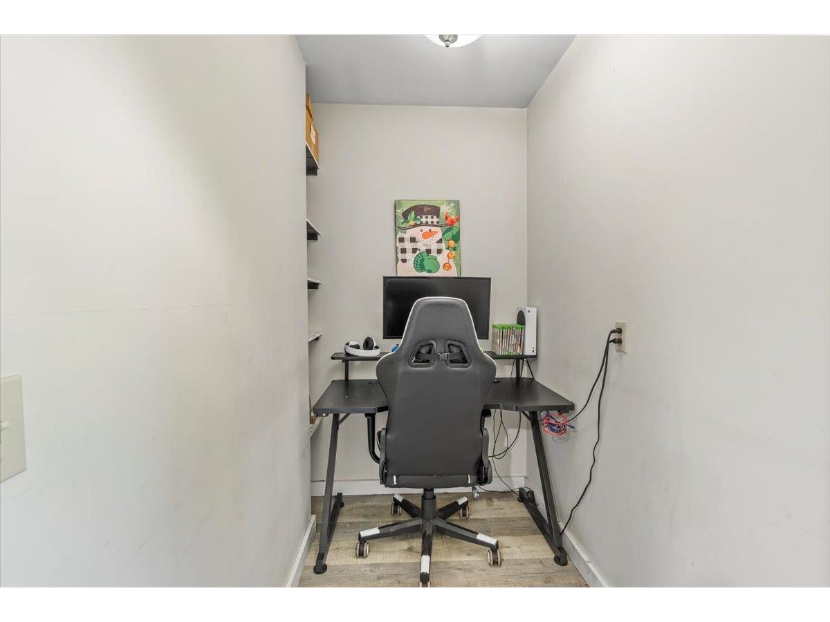 114 W Woodbury Road