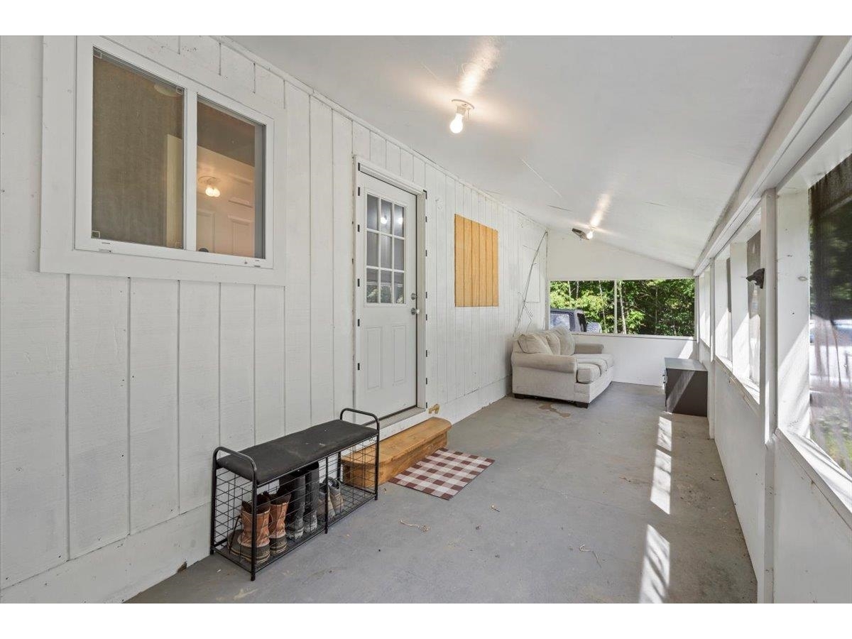 114 W Woodbury Road