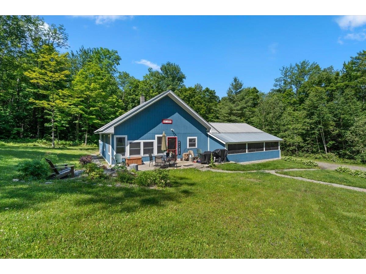 114 W Woodbury Road