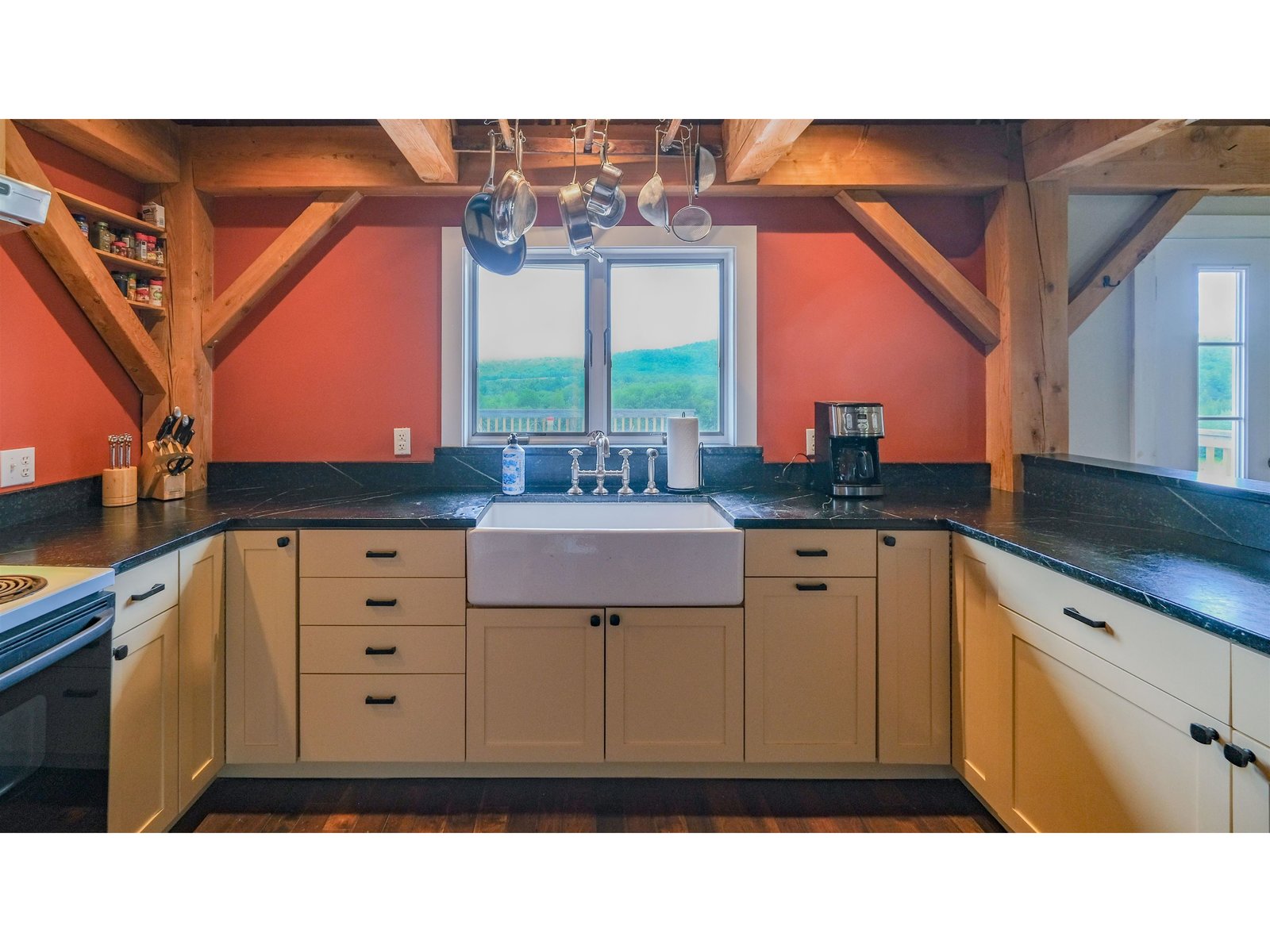 1141 South Hill Road