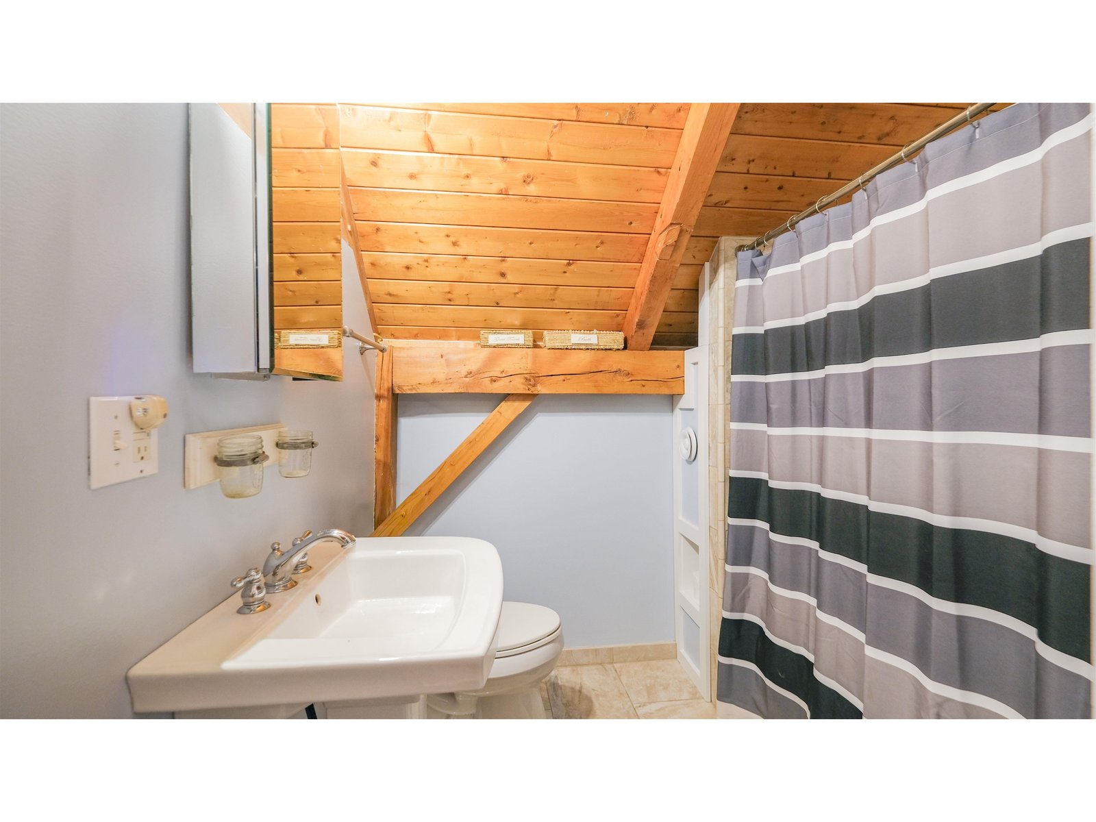 Full bathroom on second level