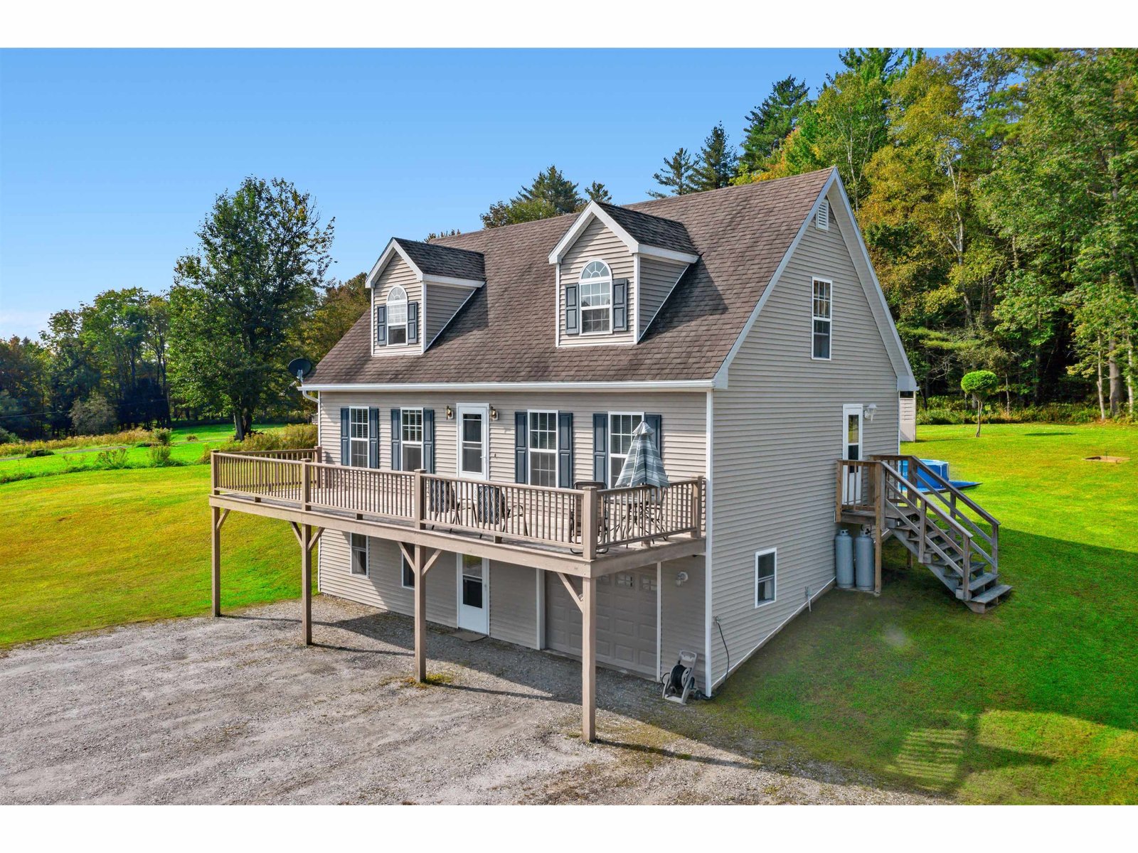1143 Gould Hill Road
