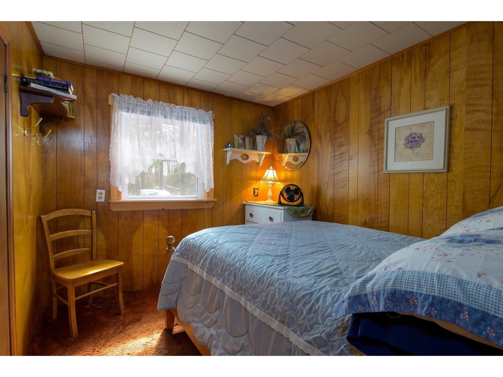 1143 Lakeshore Drive