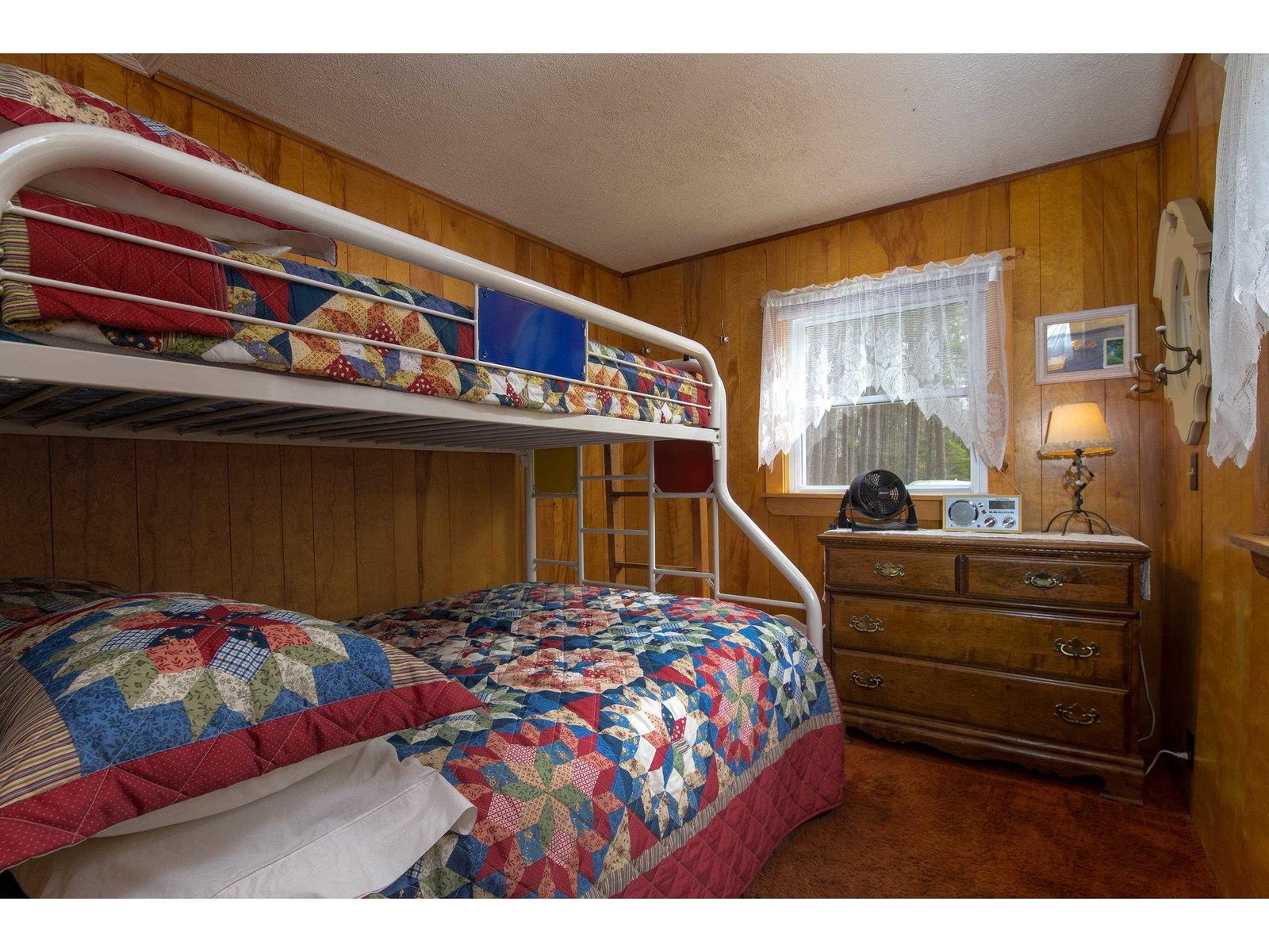 1143 Lakeshore Drive