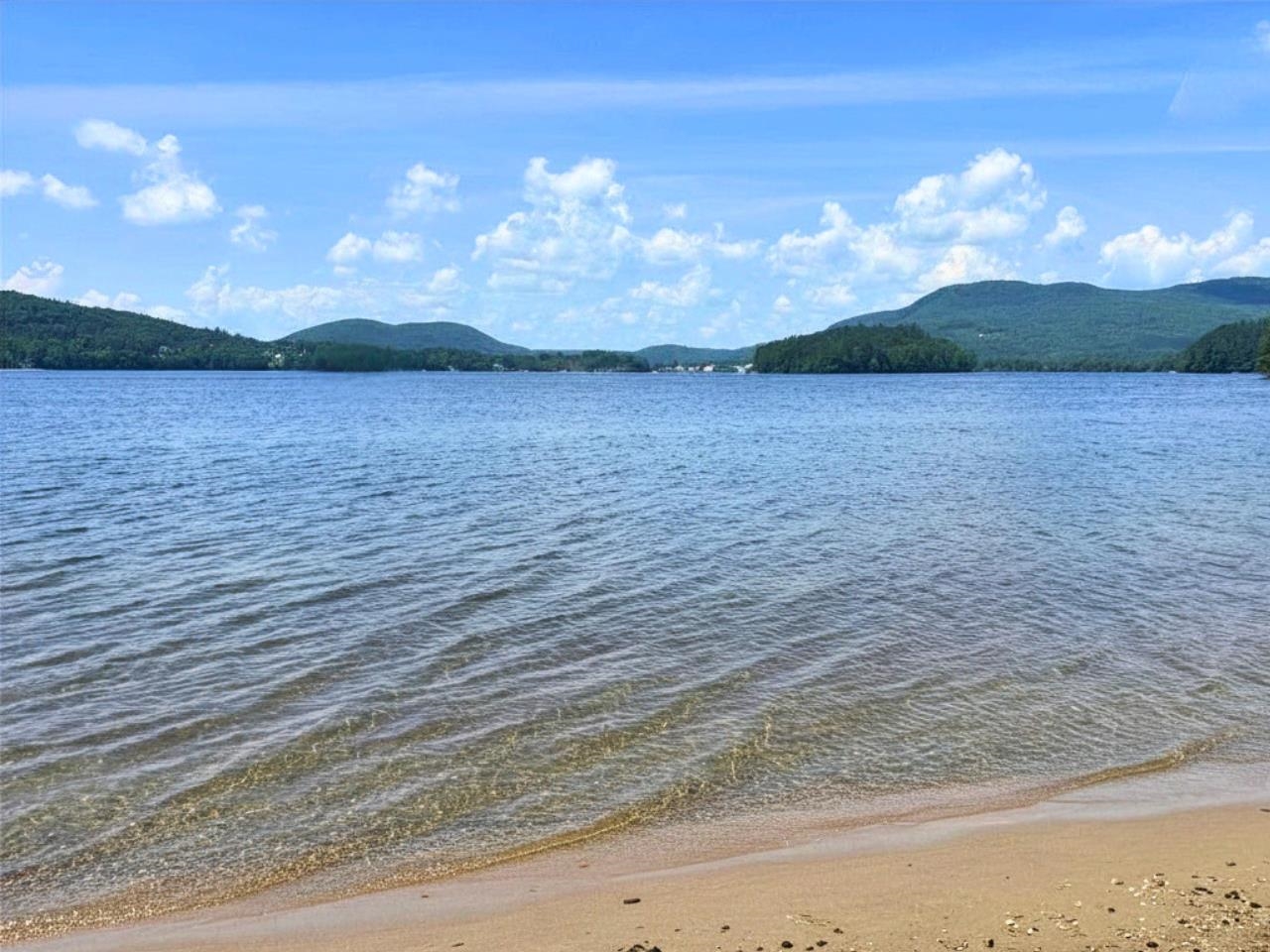 1143 Lakeshore Drive