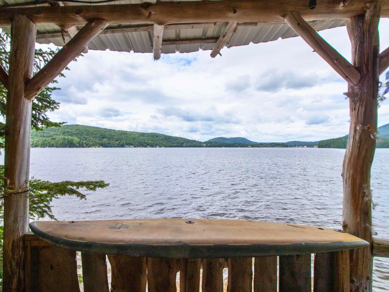 1143 Lakeshore Drive